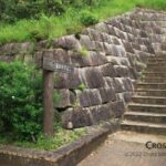 stairs_leading_to_bridge